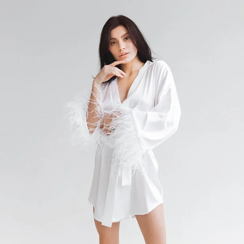 Bridesmaid Proposal Robe With Feather