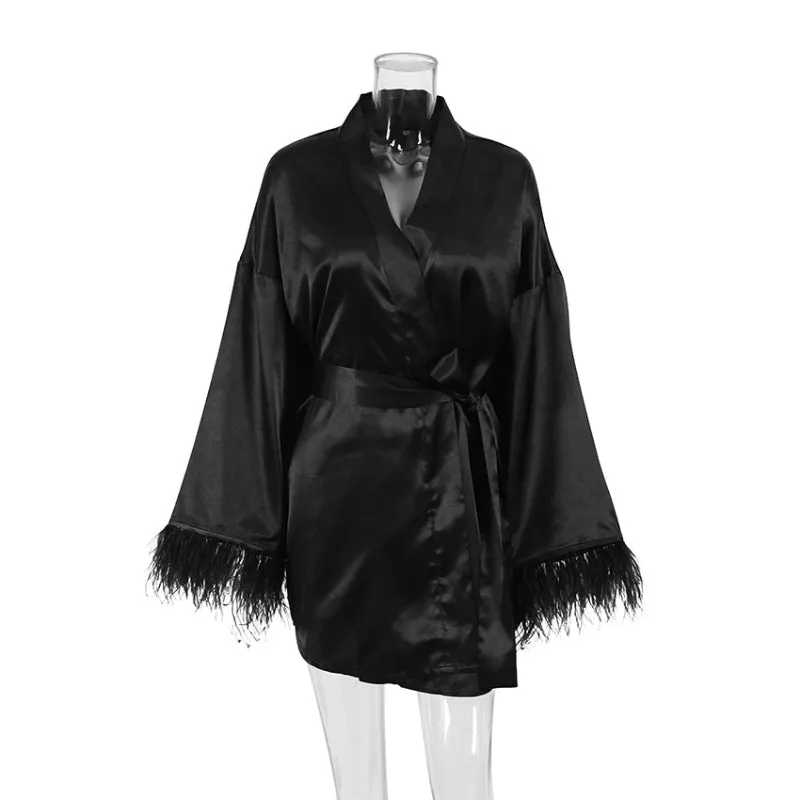 Bridesmaid Proposal Robe With Feather