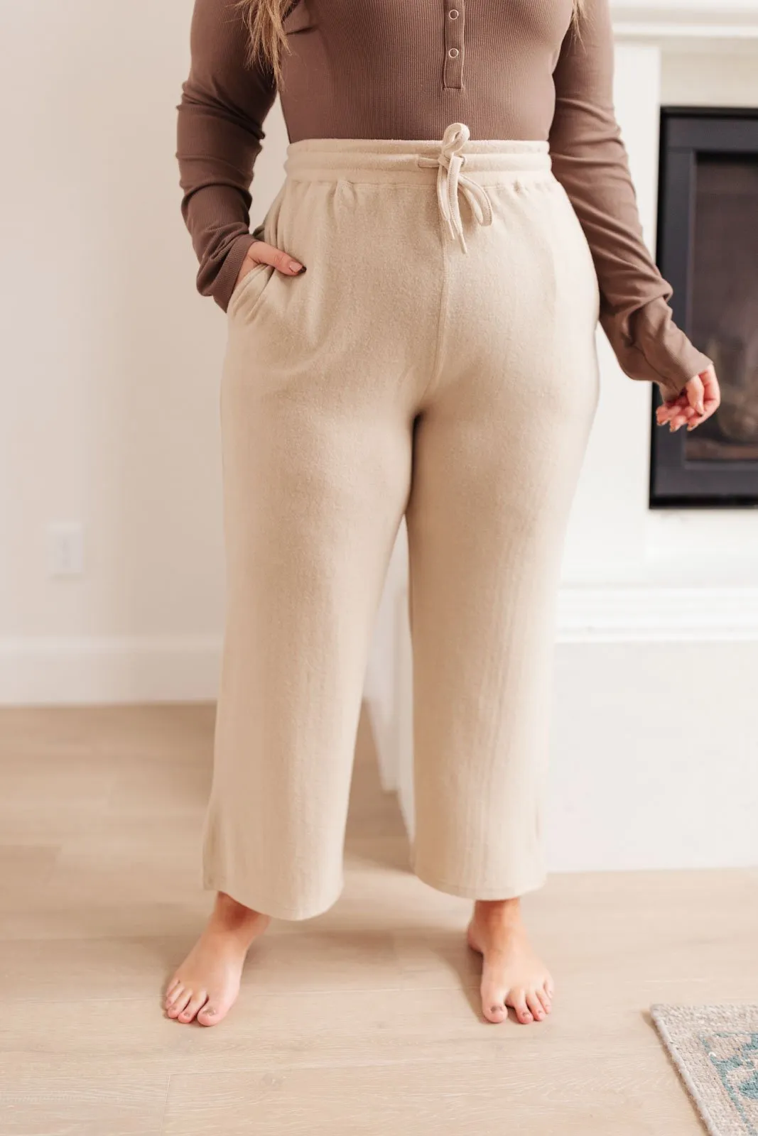 Wide Legged Sweatpants in Tan
